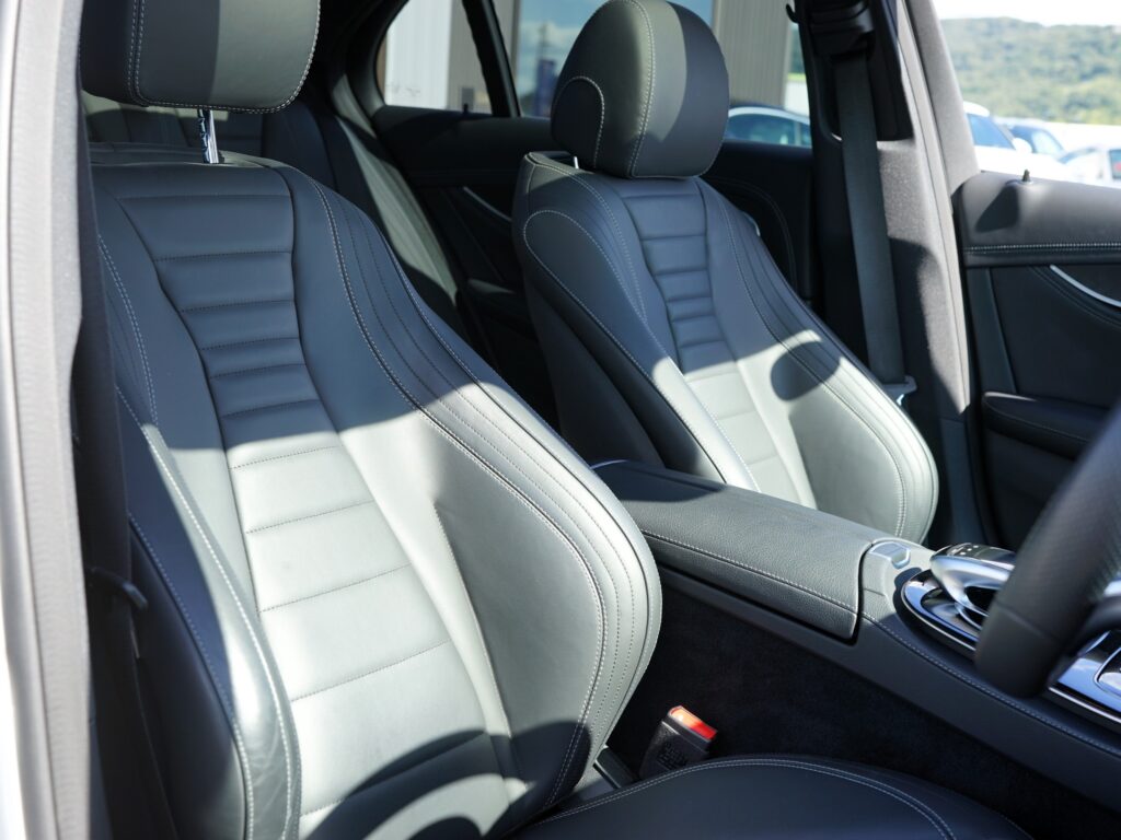 メルセデス・ベンツ シート イメージ画像(Eクラス)